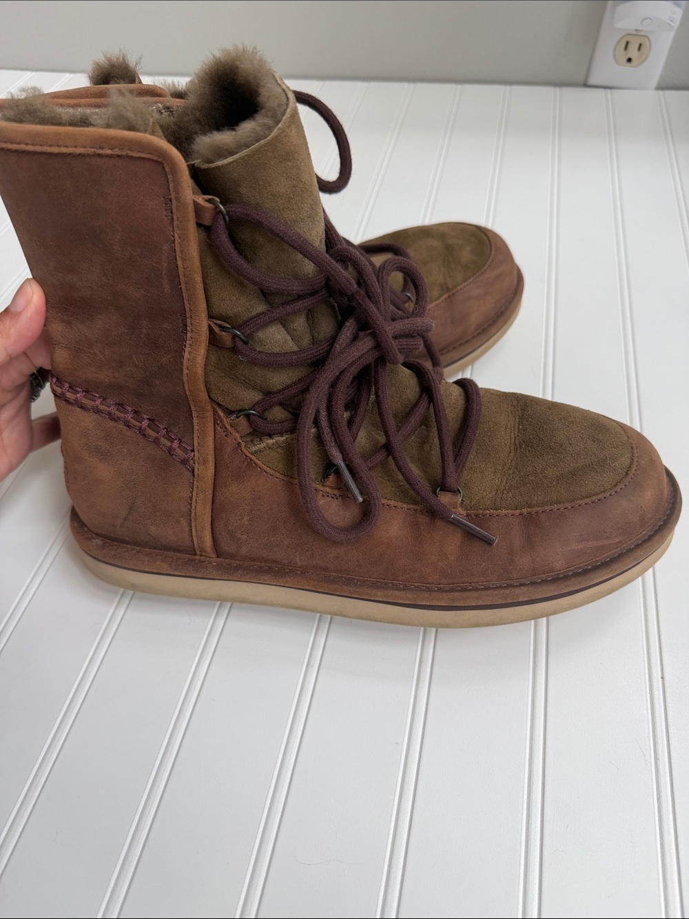 UGG Australia Men’s 1007710 Brown Shearling Lined Lace-Up Winter Boots Size 10 - Picture 6 of 9
